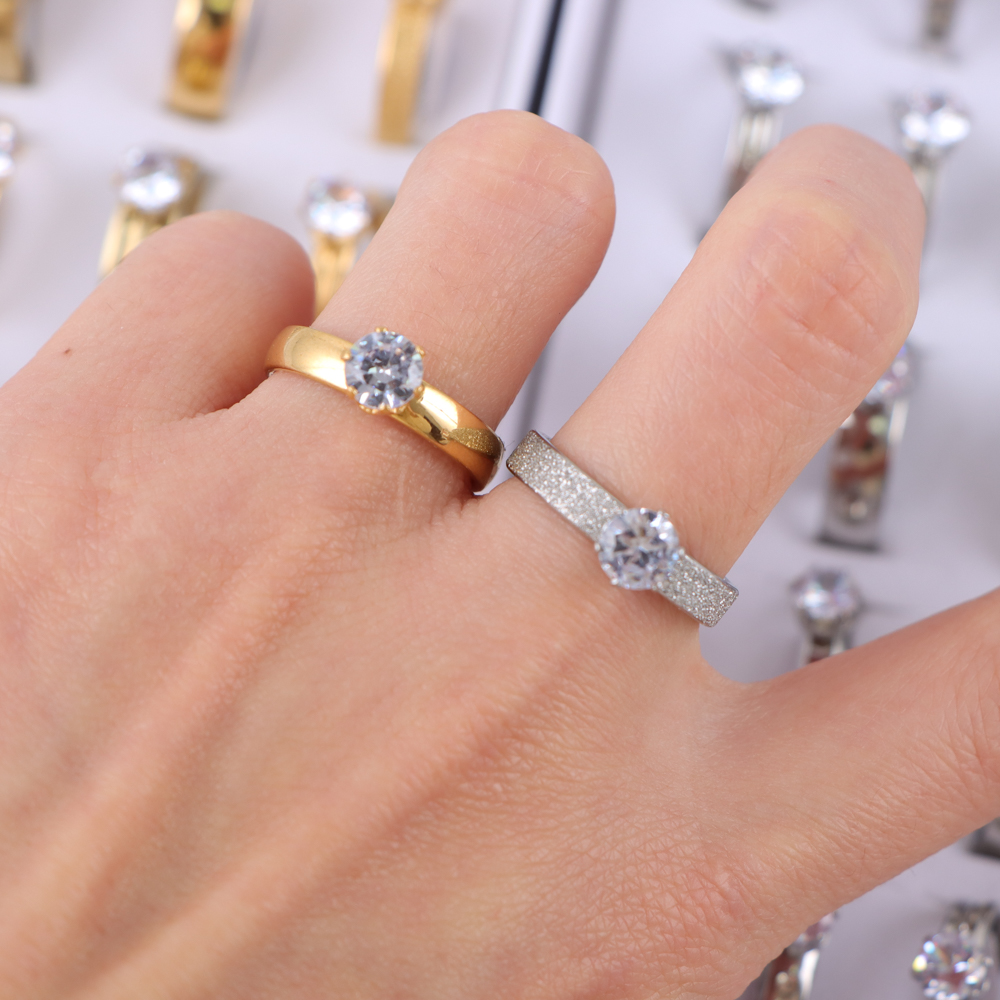 10/20/30/50 stks/partij Mode Elegante Ingelegde Roestvrij Stalen Ring Met Strass High-end Vrouwen Voorstel Engagement Sieraden