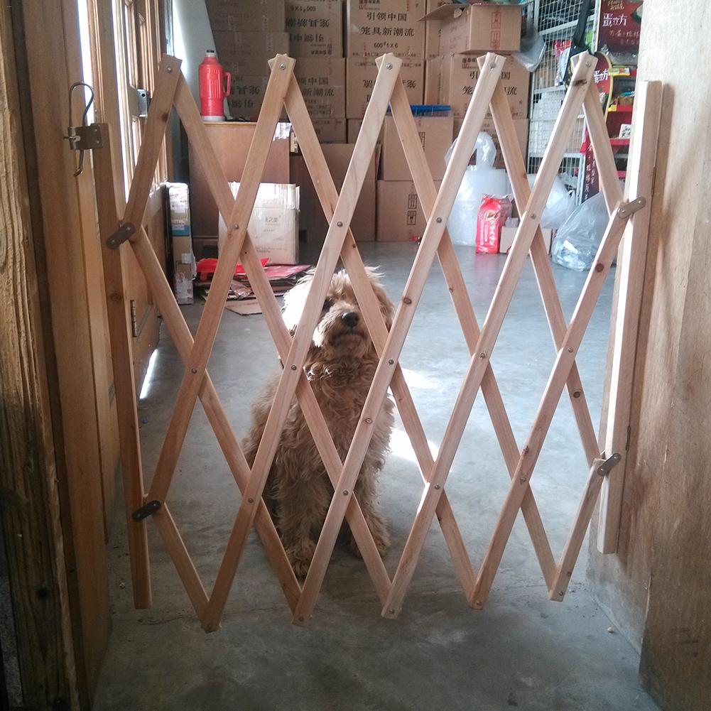 Para Puerta para mascotas cerca de valla de madera perro retráctil puerta corredera bebé mascota perro seguridad puerta mascotas aislado cerca recinto perro de seguridad