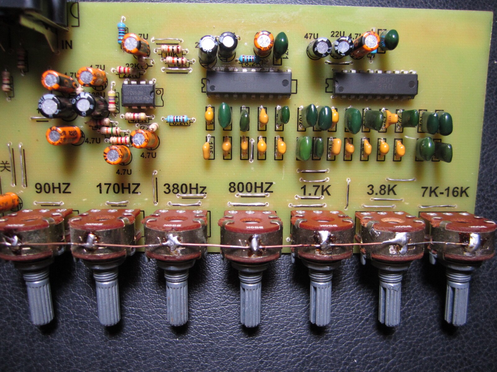 Fever Tuning Board La3607 tablero de Embellecimiento de ecualización de siete segmentos (Nacido para Alto)
