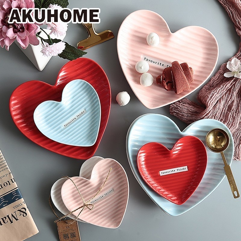 Plato de cerámica con forma de corazón, joyería decorativa, abalorio, plato de , bandeja para comida, vajilla, juego AKUHOME