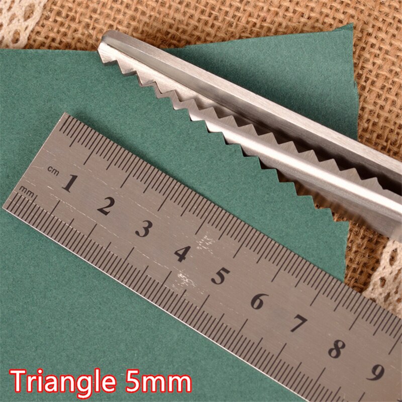 Stainless Steel Textile Pinking Shears Scissors Serrated Scalloped Sewing Tailor DIY Pattern Cloth Serrated Fabric Scissor: Triangle 5mm