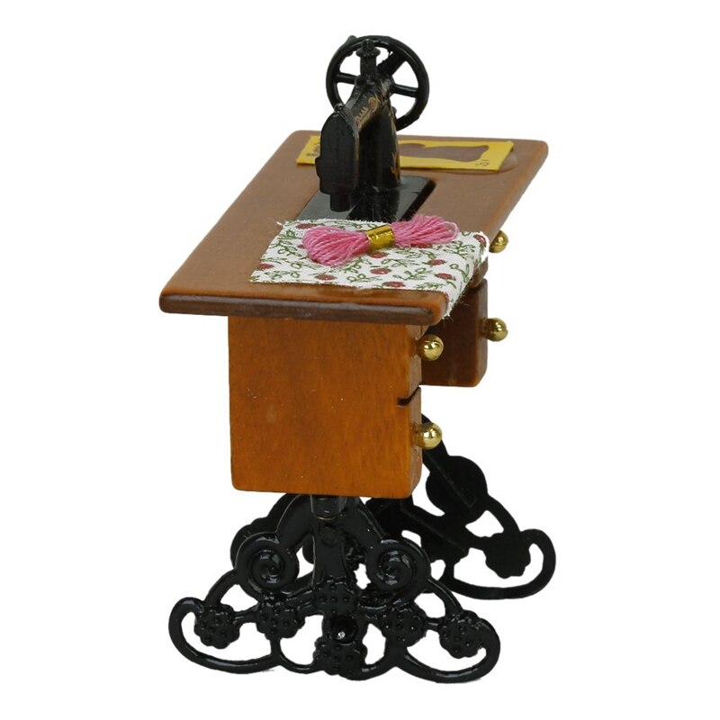 Vintage Miniatuur Naaimachine Met Doek voor 1/12 Schaal Dollhouse Decoratie