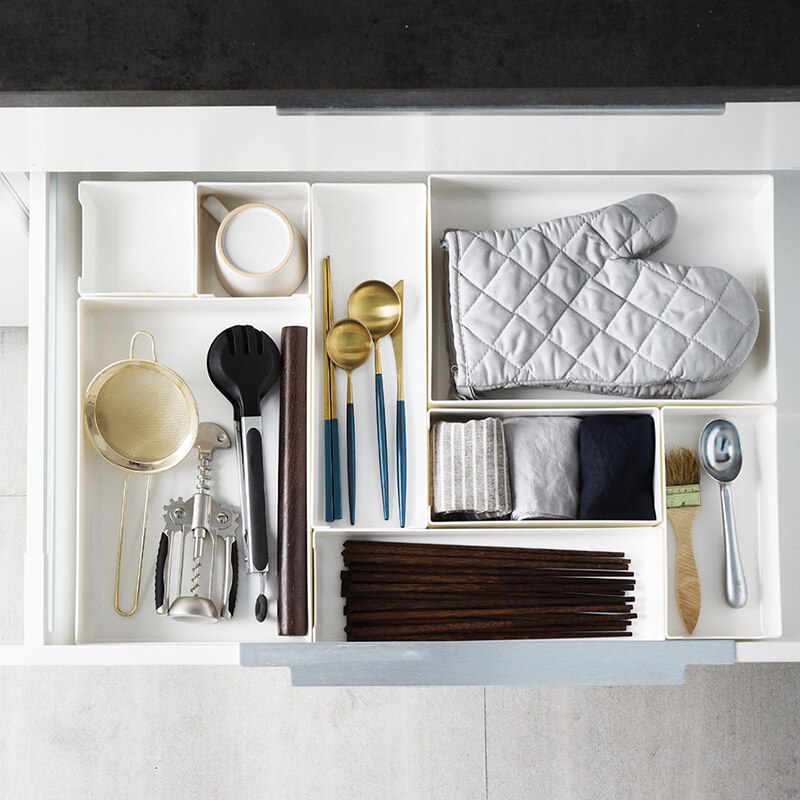 Adjustable Drawer Style Organizer Plastic Closet Drawer Divider Tray Makeup Organizer Sundries Container Cutlery Storage Box