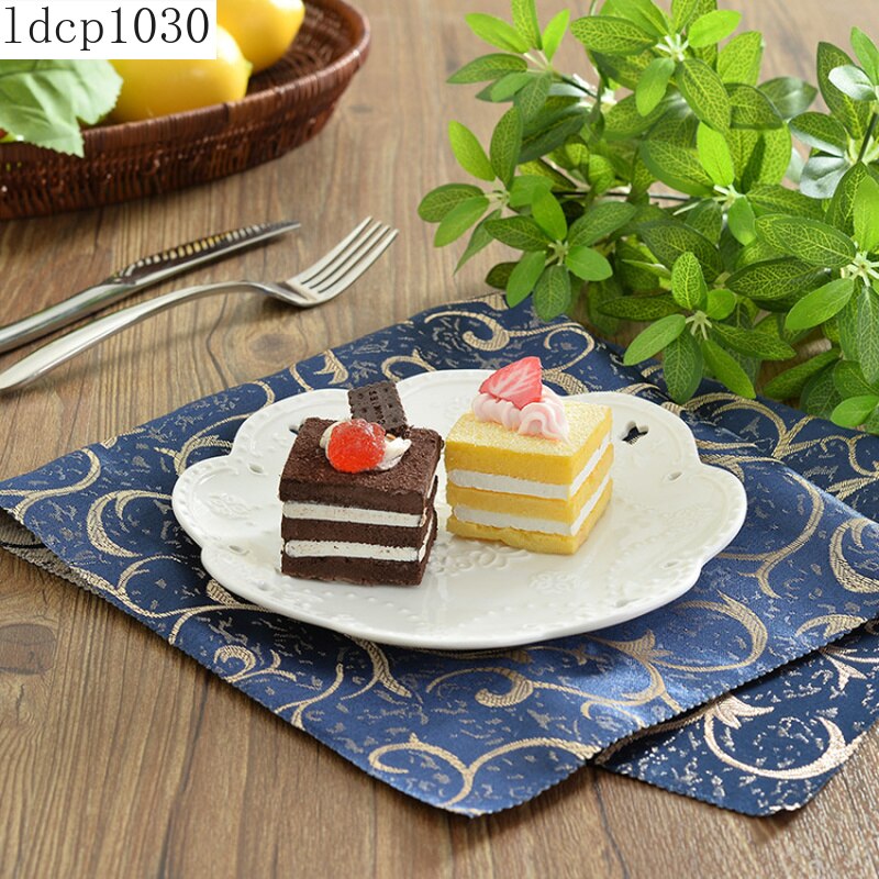Embossed Bone China Dishes European-style Hollow Dishes Ceramic Tableware Western Dishes Salad Dishes Steak Dishes