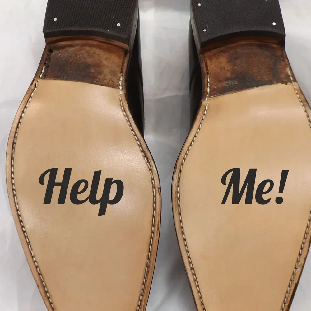 Mir helfen Hochzeit Schuhe Aufkleber Braut Bräutigam Ehe Zubehör Vinyl Hochzeit Aufkleber Wasserdicht Klebstoff Neuheit Schuh A347