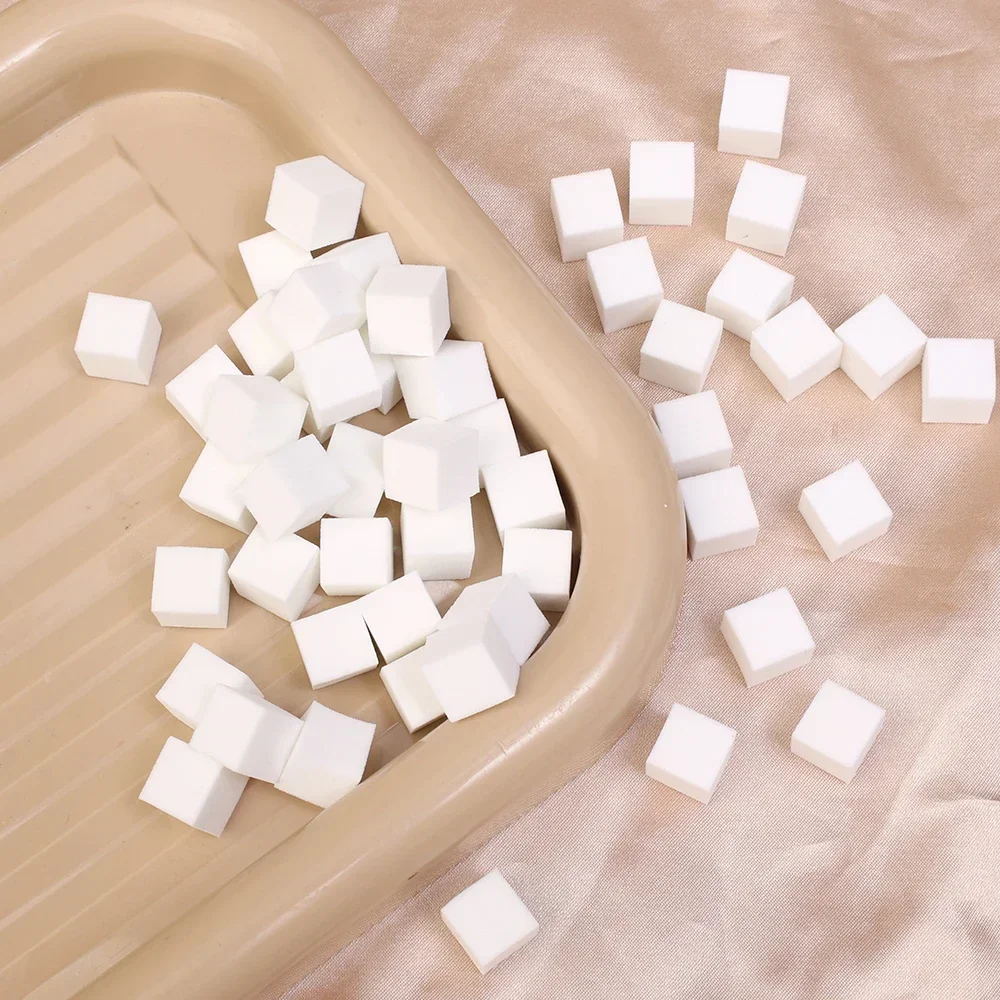 mini spugna quadrata per chiodo arte con 4 artigli Spugna per unghie impostato di afferrare in metallo Spugne sfumate per fard multiuso Strumenti per manicure di bellezza