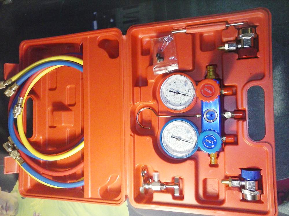 R134A HVAC A/C Refrigeration Kit AC Manifold Gauge Set Auto Service Kit Car Air Conditioning Repair Fluorine Filling Tool