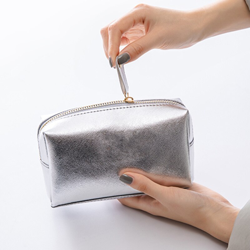 Purdored 1 pc portátil sólido feminino saco de cosméticos saco de maquiagem de ouro feminino organizador de viagem para maquiagem bolsa de toilette