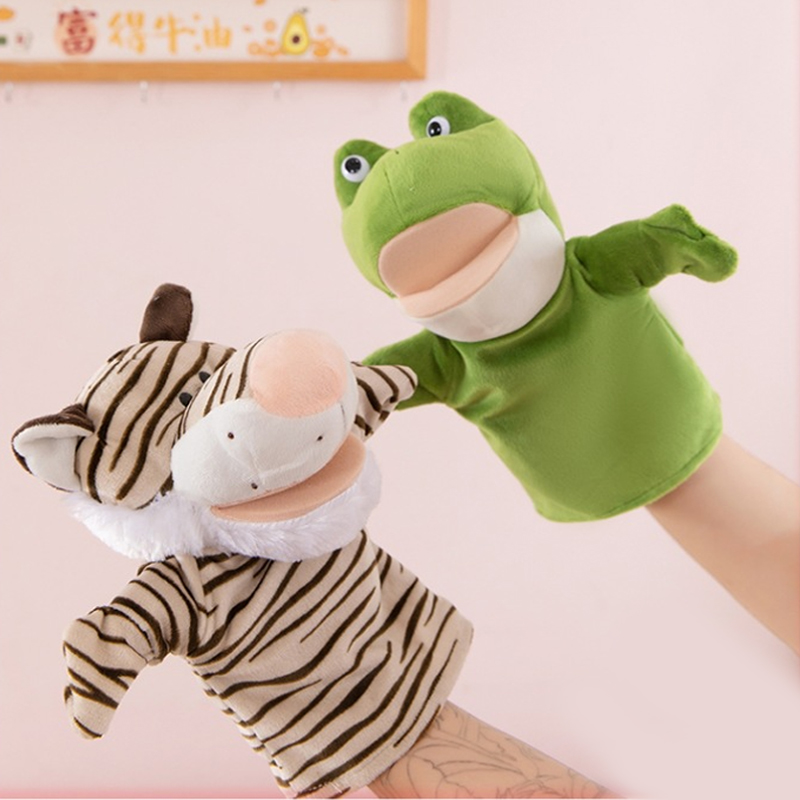 Burattini da dito a mano Giocattolo di peluche di cartone animato Fornitura per feste Raccolta di famiglia Giocattolo preferito leone Pecora Anatra Giraffa Regali per bambini