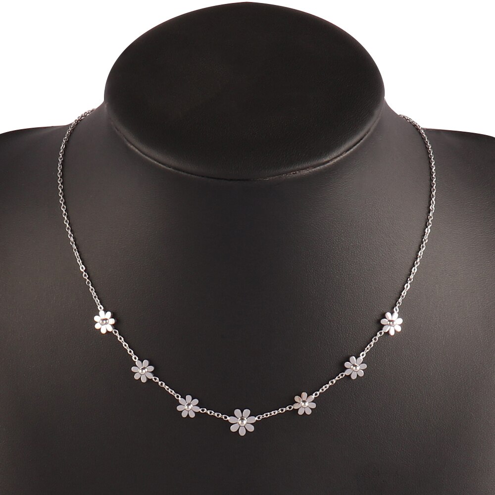 Trendy Product Stainless Steel Necklace For Women Gold Silver Color Charm Flower Butterfly Pendant Necklace Jewelry: B0259
