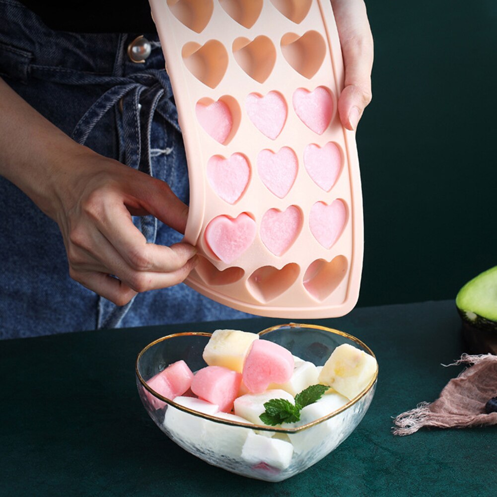 21 Grids Ice Block Mold Heart Shape Ice Tray Silicone DIY Ice Block Mold Handmade Ice Cream Chocolate Making Mould with Lid