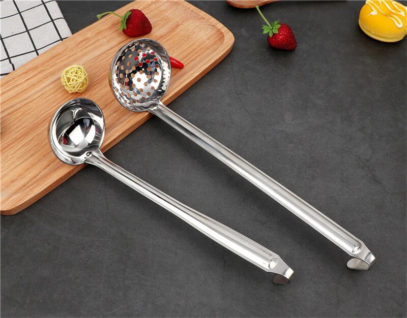 Louche à Long manche en acier inoxydable, cuillère de service, grande cuillère à soupe ronde Buffet, ustensiles de cuisine créatifs, vaisselle