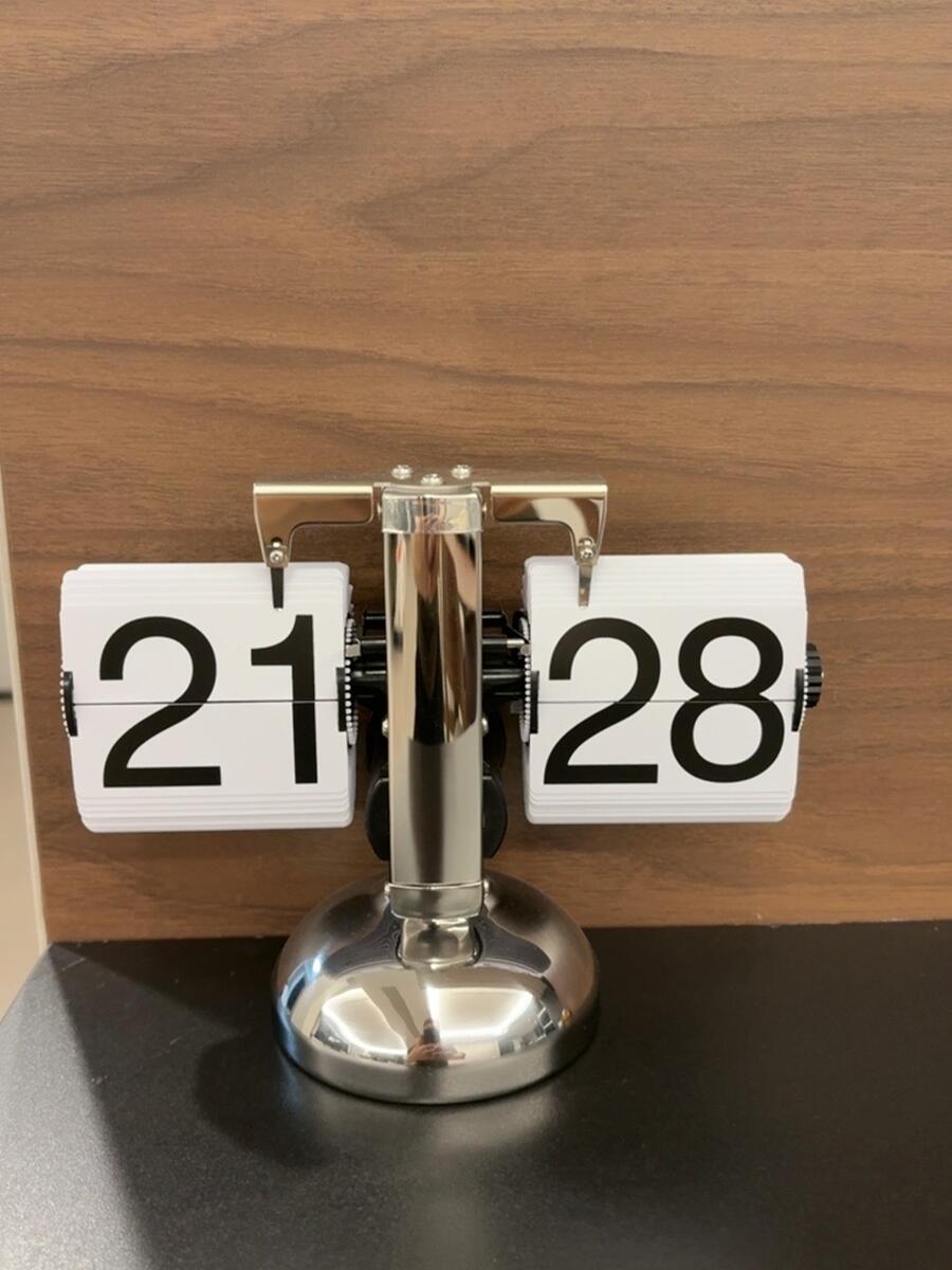 Reloj Digital con tapa Vintage, reloj de mesa con página abatible automática mecánica, reloj Digital con tapa para oficina, de decoración para el hogar: YELLOW