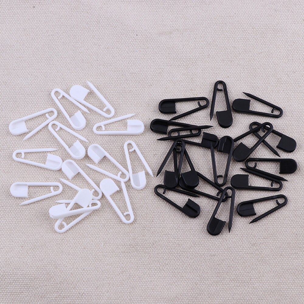 100 stks/set Veiligheid Plastic Tag Pin Zwart Wit Effen Kleur Fastener Clips Breien Stitch Marker Tag DIY Label Kaart Hangtag pins