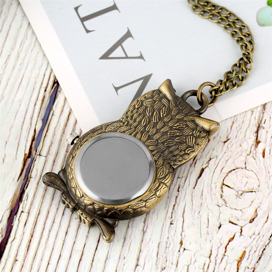 Reloj colgante con forma de búho de bronce, reloj de bolsillo de cuarzo, Retro, Fob, cadena de suéter, números arábigos, exhibición de collar