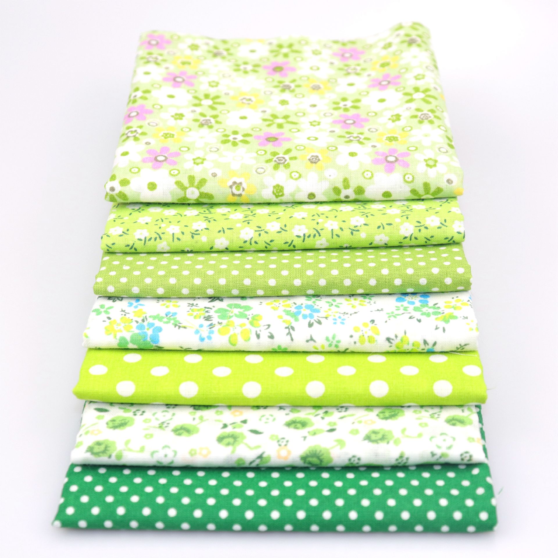 25*25Cm Or 50*50Cm Cotton Fabric Printed Cloth Sewing Quilting Fabrics For Patchwork Needlework DIY Handmade Accessories: Green / 50cmx50cm