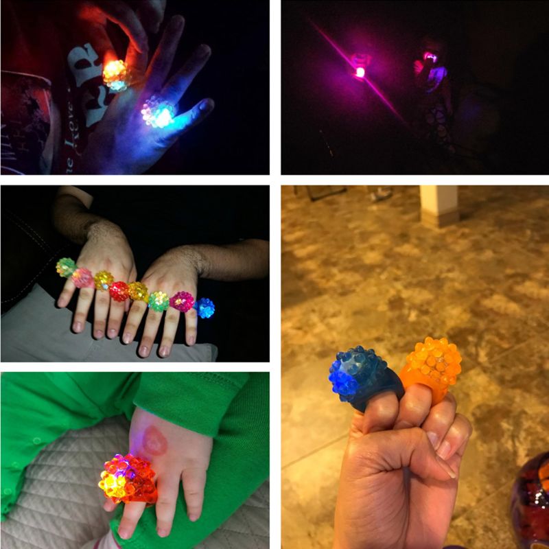 36 stücke Erdbeere Blinkende LED Licht Up Spielzeug Holprigen Ringe Party Favors Supplies Glow Gelee Blinkt Groß