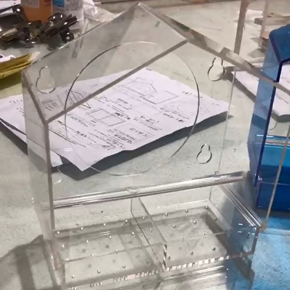 Window Bird Feeders Clear Glass Window Viewing Bird Feed Hotel Table Peanut Hanging Suction For Pet Birds Outdoor