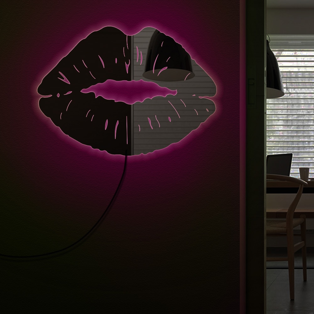 Sexy Lip Decoratieve Lichtgevende Muur Spiegel Voor Meisje Slaapkamer Kus Lip Bite Frameloze Acryl Spiegel Met Led Backlight Voor haar