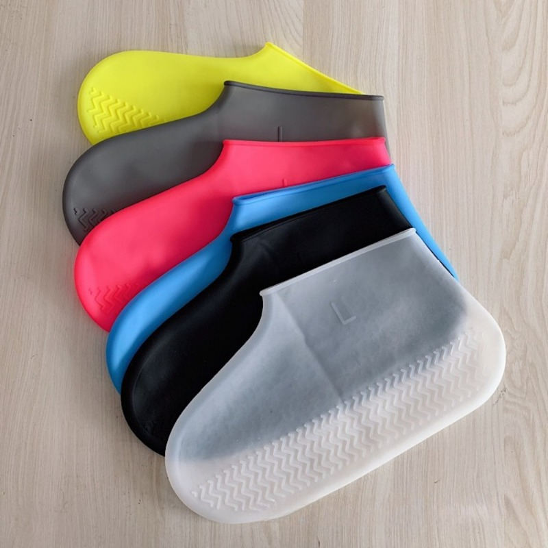 1 Paar wasserdichte, rutschfeste Silikonschuhe, hochelastisch, verschleißfest, unisex-Regenstiefel für regnerische Tage Ich bin Freien, wiederverwendbarer Schuhüberzug