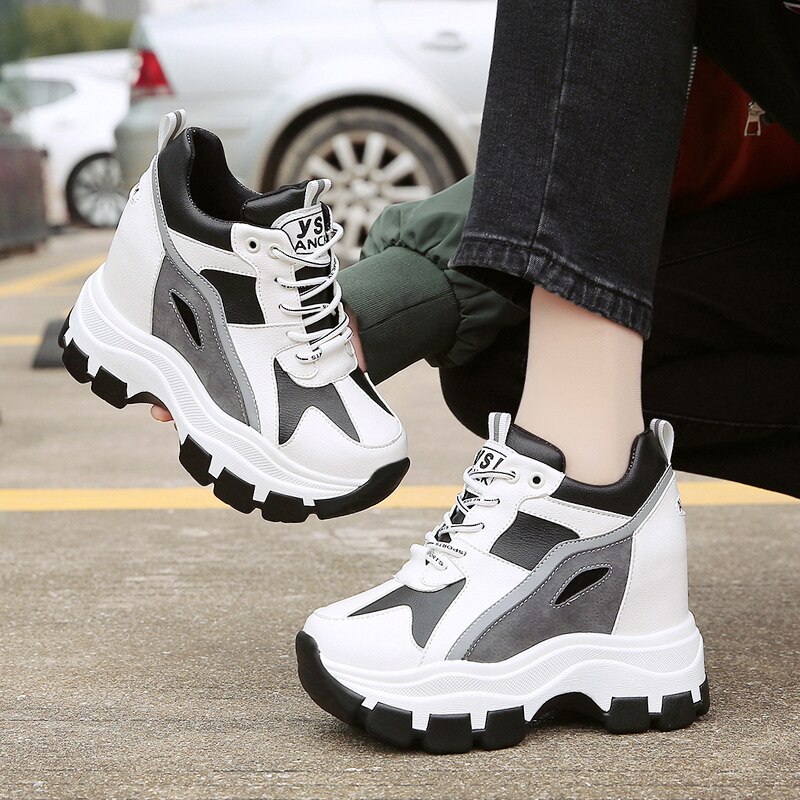 Våren skjult hæl dame joggesko høy plattform fritidssko blonder -up 8cm kvinner pustende kilesko zapatos mujer