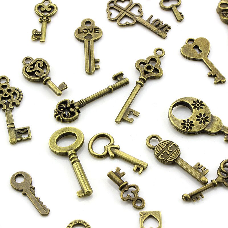 50 Stks/partij Vintage Messing Metal Legering Mooie Grote Kroon Key Charms Vintage Sieraden Keys Charms