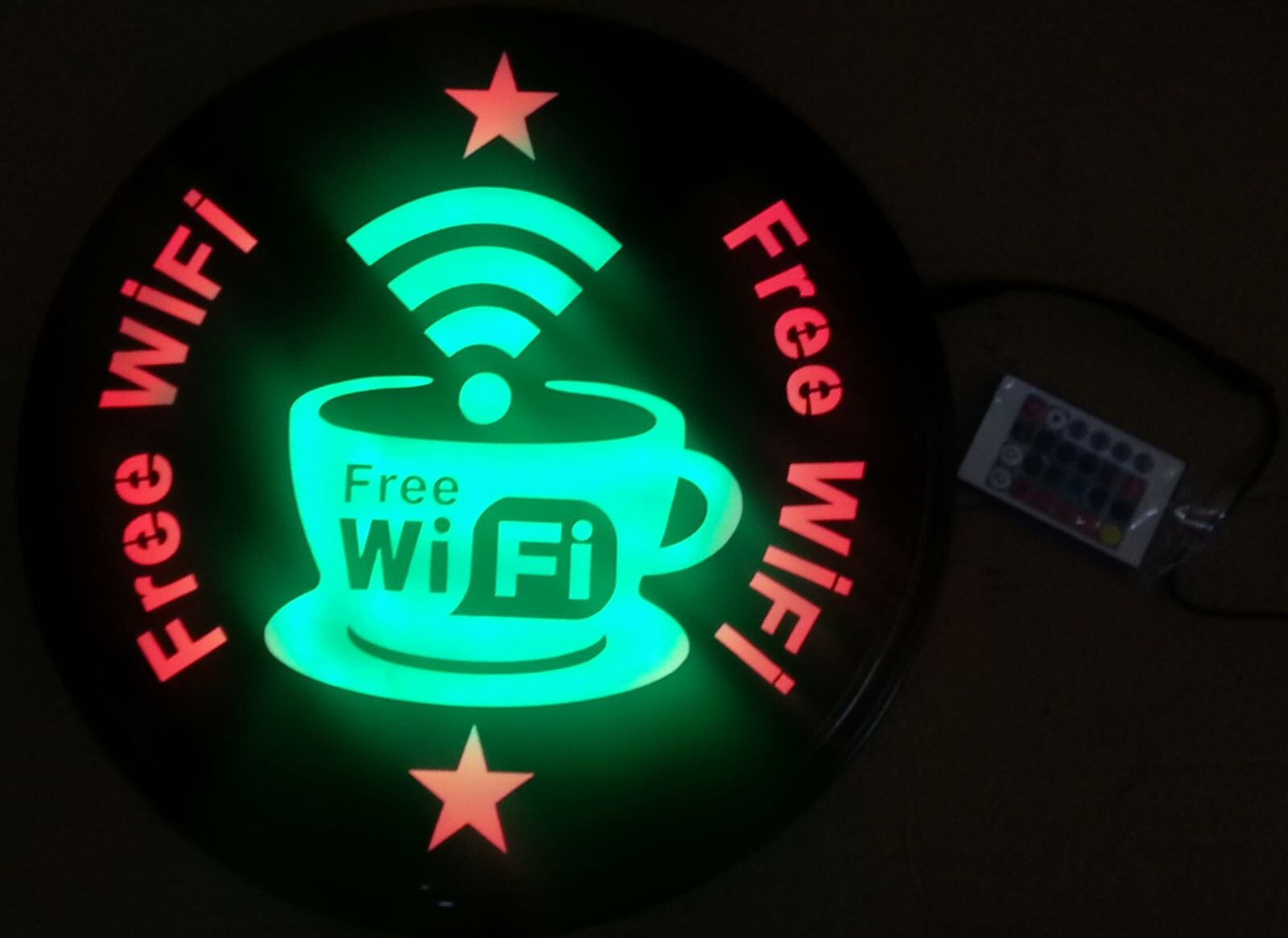 Led Signage WIFI INTERNET "OPERATED 16 COLOR" 38 X38cm