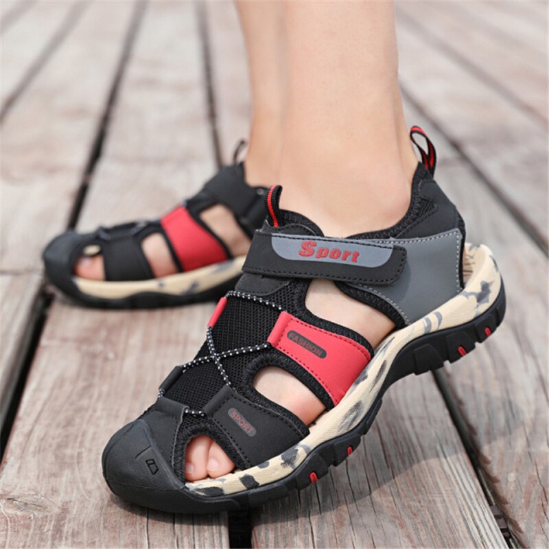 Sandalias con punta envolvente para hombre, zapatos deportivos transpirables para exteriores, anticolisión, zapatillas de playa antideslizantes para verano