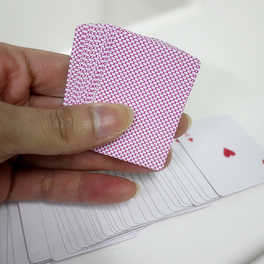 Bærbare mini spillekort lille poker interessant spillekort brætspil udenfor udendørs rejse mini størrelse poker 5.5*4cm