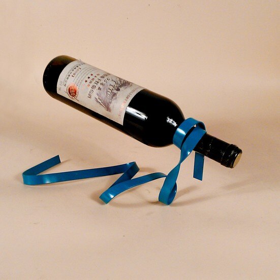 1PC Magic Suspension Ribbon Wine Rack Suspension Wine Stand Novelty Iron Rack Bottle Holder Stand Bar Wedding Whiskey EKI 2077