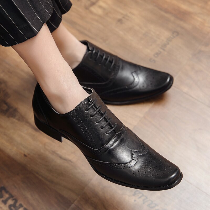 FIXSYS Mens Dress Shoes Pointed-toe Oxford Shoes Leather Brogue Shoes Classic Business Formal Shoes Man Wedding Shoes