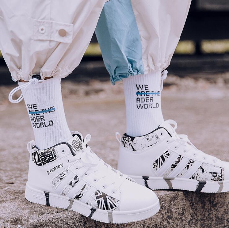 DON`T FOLLOW ME I AM LOST TOO casual men women letter socks hip hop Cotton skateboard high street harajuku funny happy socks: Navy Blue