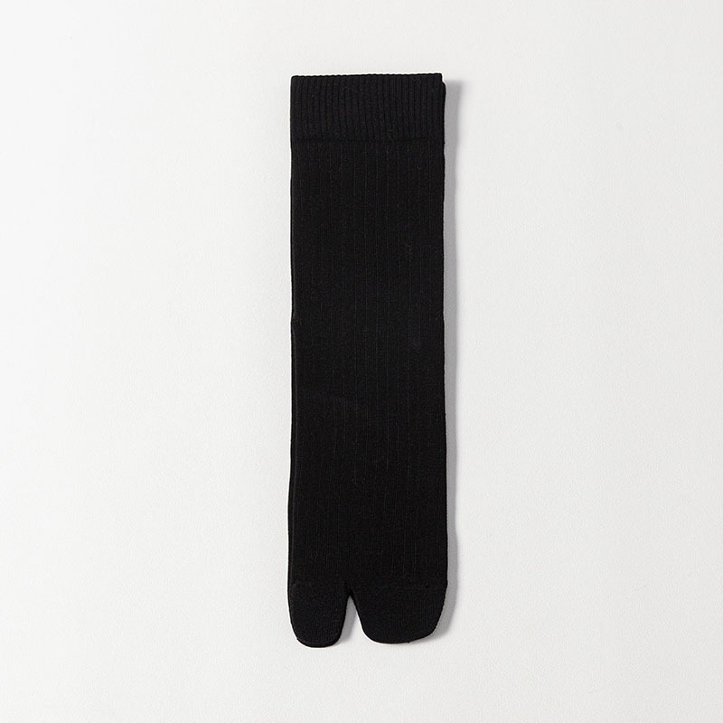 Calcetines de 2 dedos para hombre, sandalias con chanclas, calcetines de tubo medio con 2 dedos, calcetines con punta dividida a rayas de Color sólido, calcetines de algodón informales de negocios: Beige