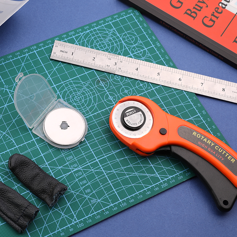 LMDZ Rotary Cutter with Circular Blade Fabric Cutter Stainless steel straight ruler Grid Lines Cutting Mat for Leather Tools