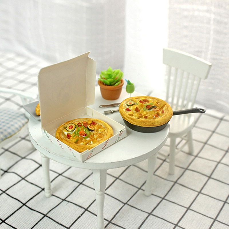 1/12 puppenhaus Miniatur Zubehör Mini Harz Pizza mit Kasten Simulation Lebensmittel Modell Spielzeug für Puppe Haus Dekoration