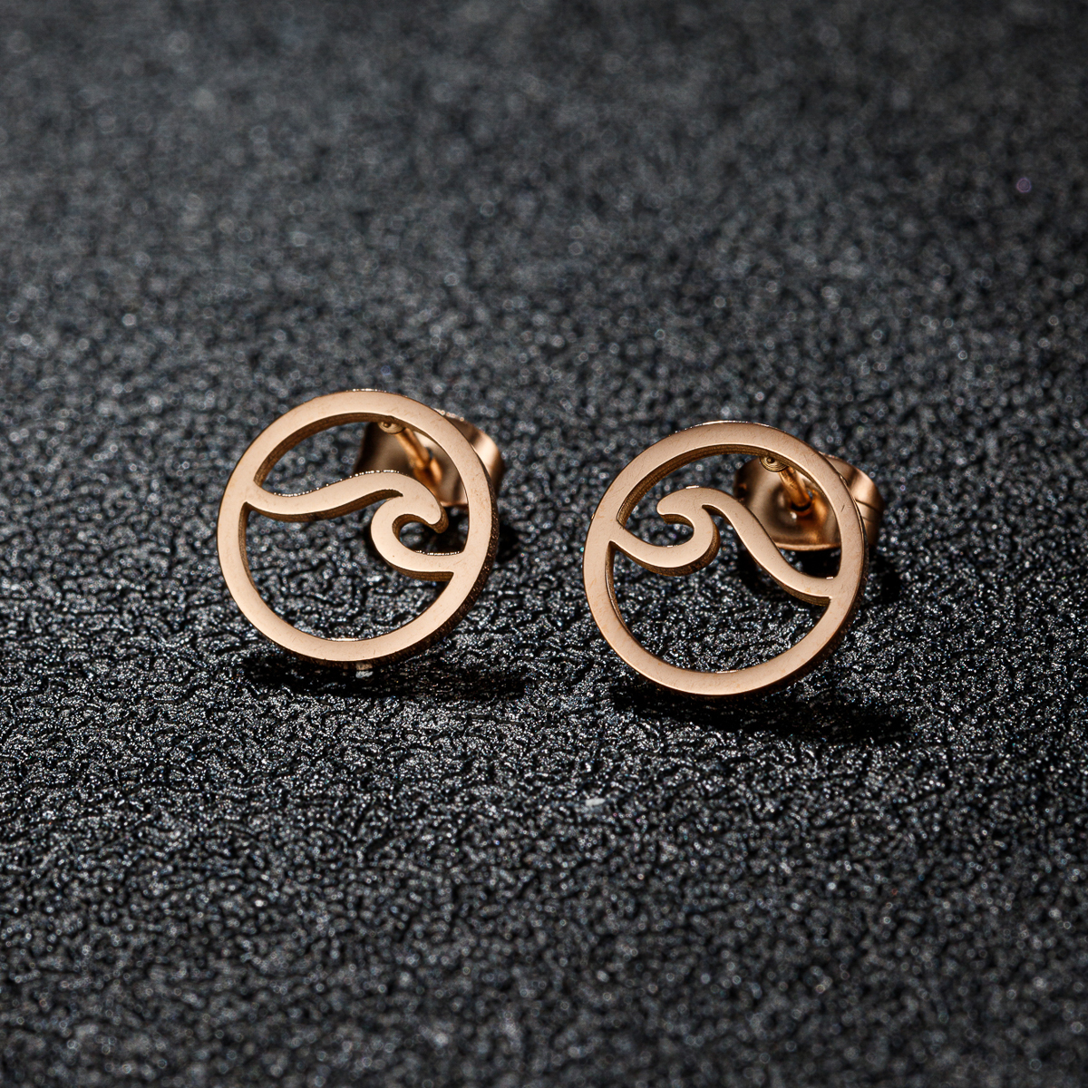 Simple Round Sea Wave Women'S Cartilage Earings Geometric Ocean Surf Stainless Steel Ear Piercing Stud Earrings Jewelry
