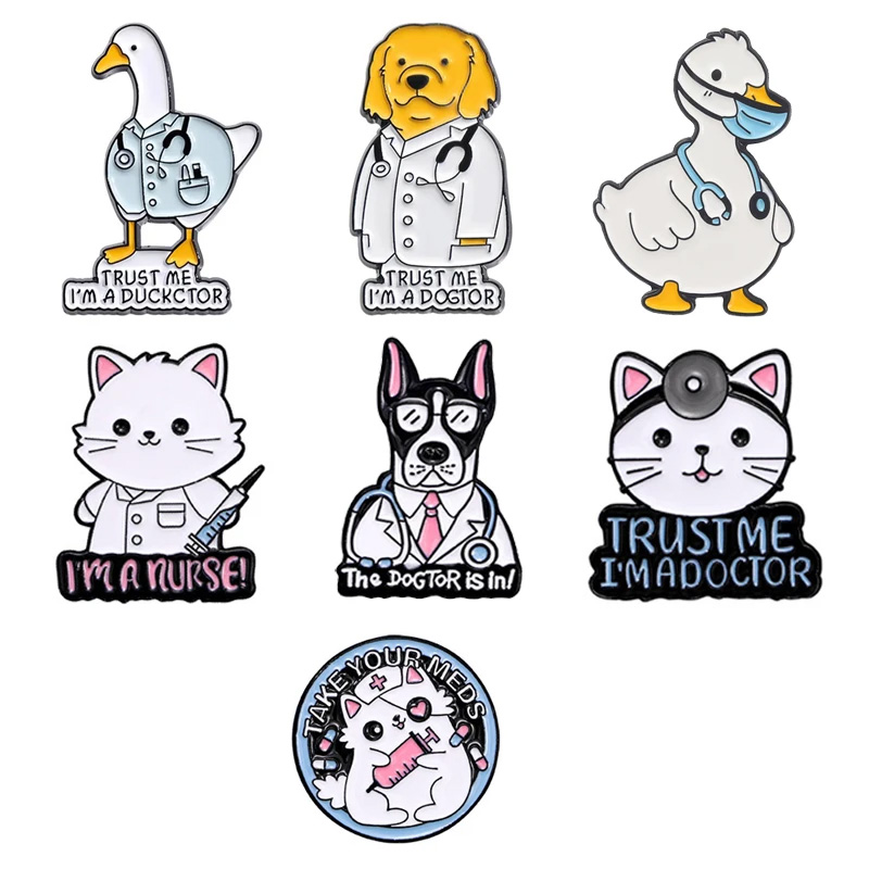Alfileres esmaltados de pato para perro y Doctor, broches de animales, gatos y enfermeras, insignias de solapa de dibujos animados, ropa, mochila, de joyería para amigos