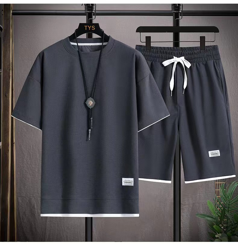 Conjunto deportivo de manga corta y pantalones cortos para hombre, chándal informal, cómodo y fresco, de gran tamaño, Verano: XL / Beige