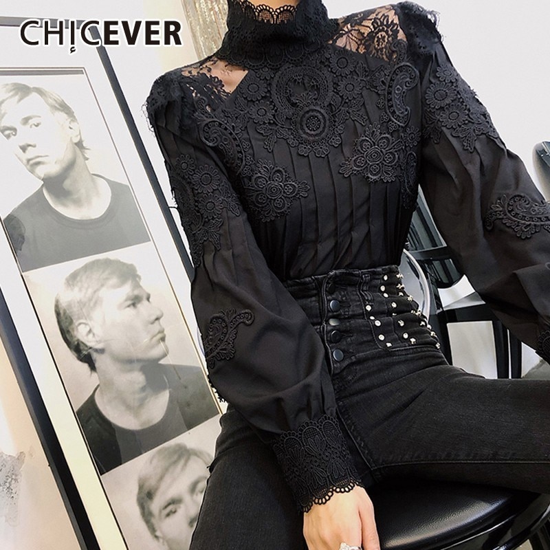 CHICEVER-Camiseta informal de verano de encaje liso para mujer, ropa ajustada de talla grande con cuello levantado y manga abombada,