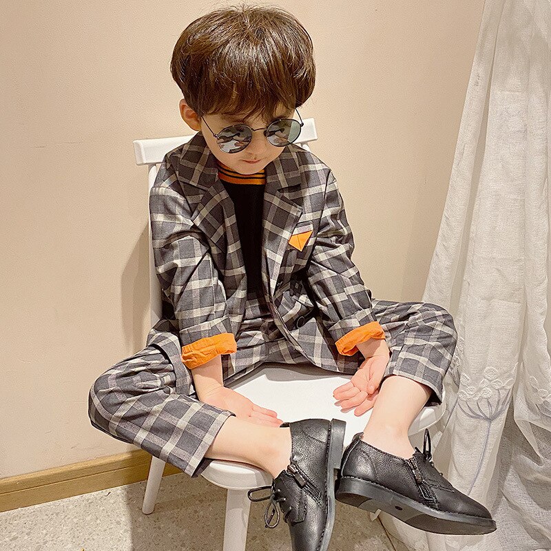 Set di abiti scozzesi per bambini ragazzi Leisure Grid Stripe Dress costumi Host bambini Blazer doppiopetto pantaloni 2 pezzi set di abbigliamento