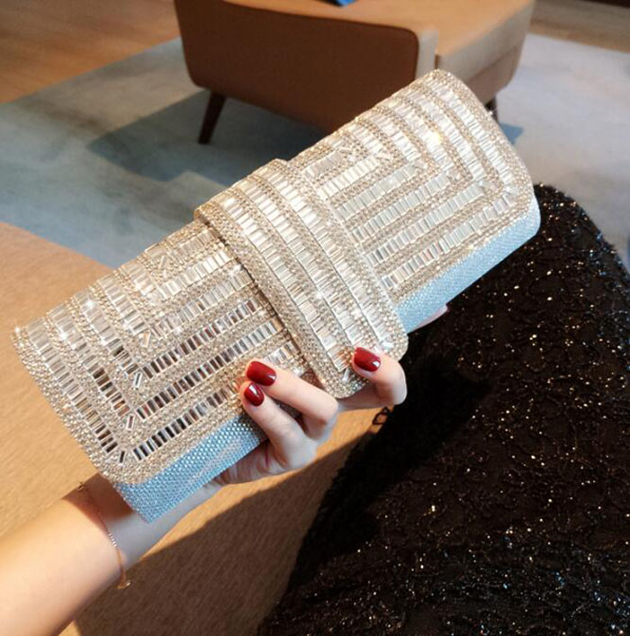 Bolso de mano de noche plisado con diamantes de imitación a la para Mujer, cadena para cartera de mano para Mujer, bolso para novia, bolso para boda, bolso para Mujer