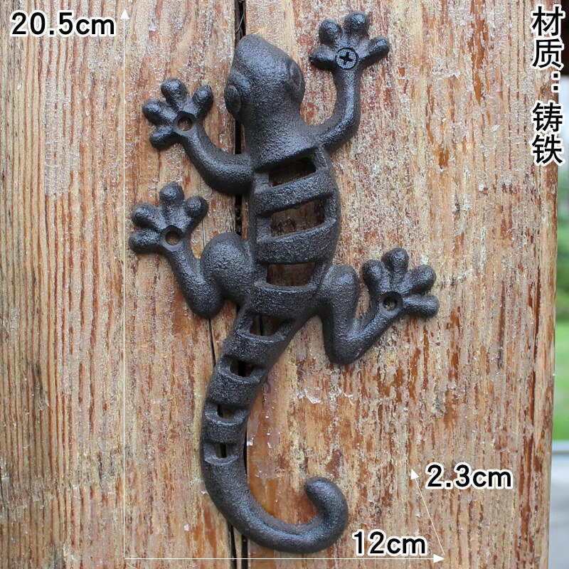 Wall Mounted Rustic Decorative Cast Iron Gecko: Default Title