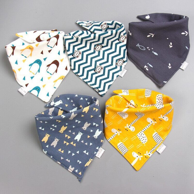 Baby Lätzchen Dreieck Doppel Baumwolle Lätzchen 5 teile/los Cartoon Print Speichel Handtuch Baby Jungen Mädchen Fütterung Schürze Baumwolle Bandana Lätzchen