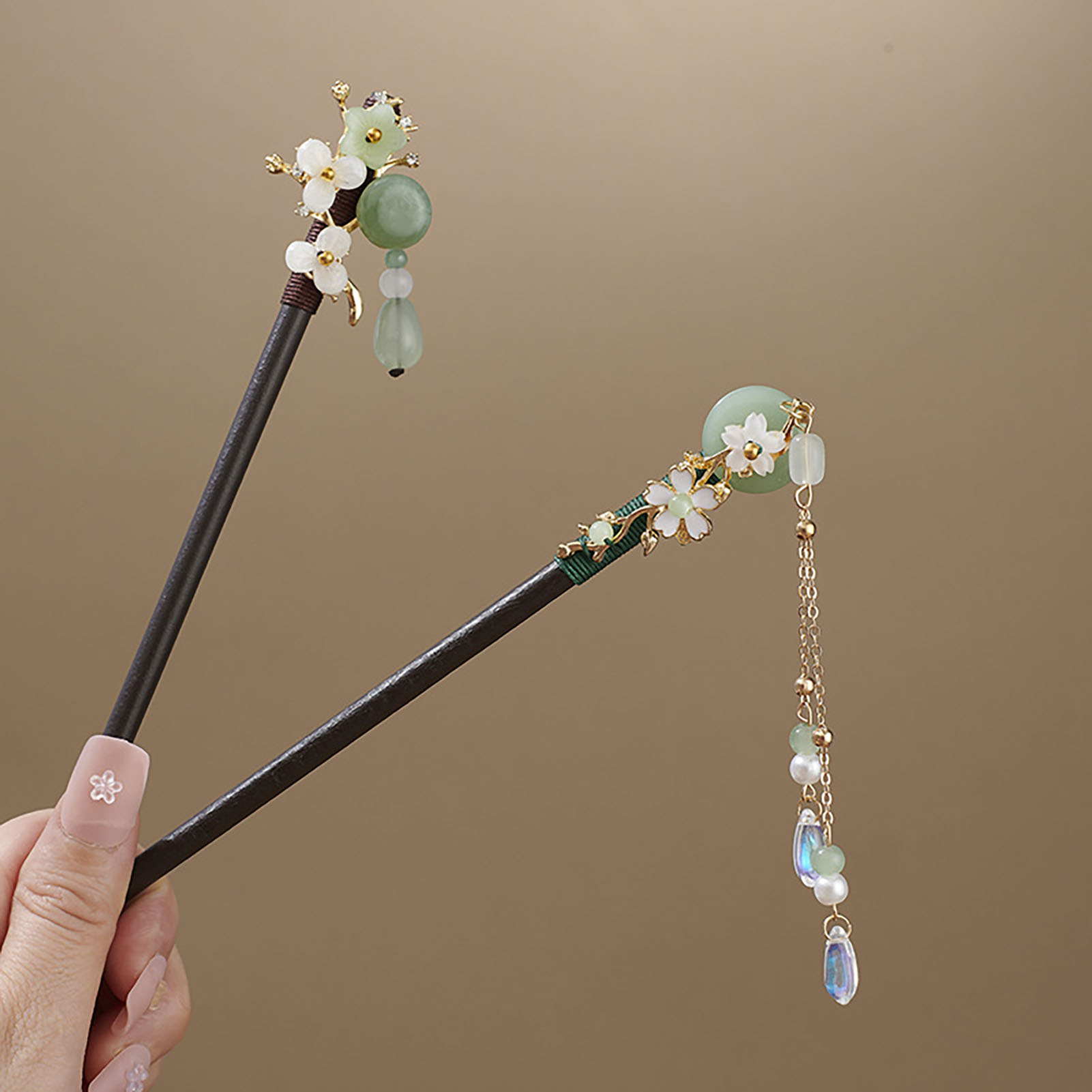 Horquilla de estilo chino para mujer, horquilla de madera con borla de flor de melocotón Vintage, joyería exquisita, accesorios de peinado para mujer 2025