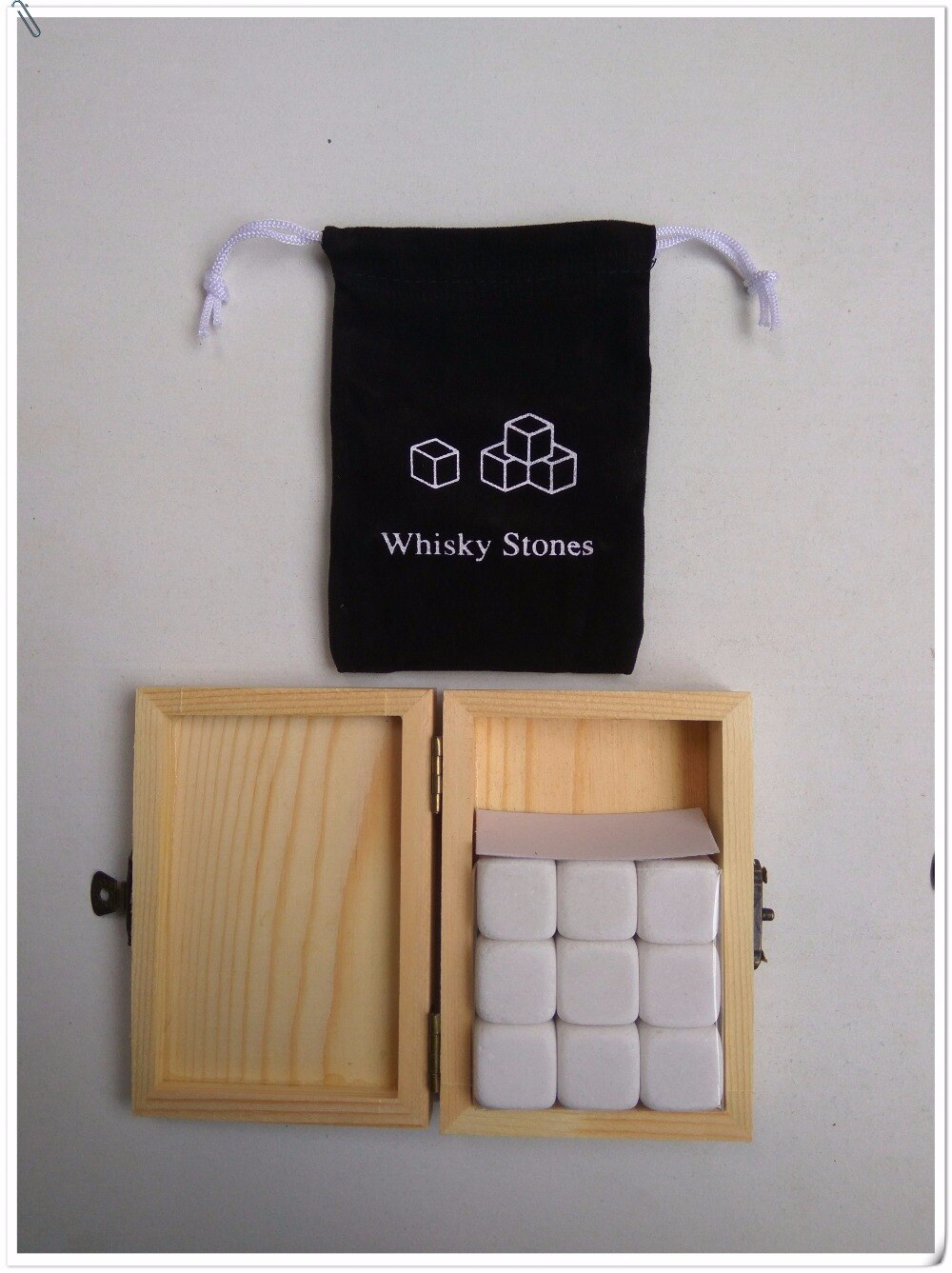 3 kleuren 9 stks/set Whiskey Stones met houten doos + fluwelen tas whisky whiskey rotsen stenen kubus steen houten doos