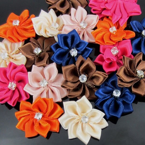 40Pcs Handmade Small Fabric Satin Flowers with Rhinestone Appliques Sewing Wedding Garment Accessories Flowers 2.8cm: MULTI