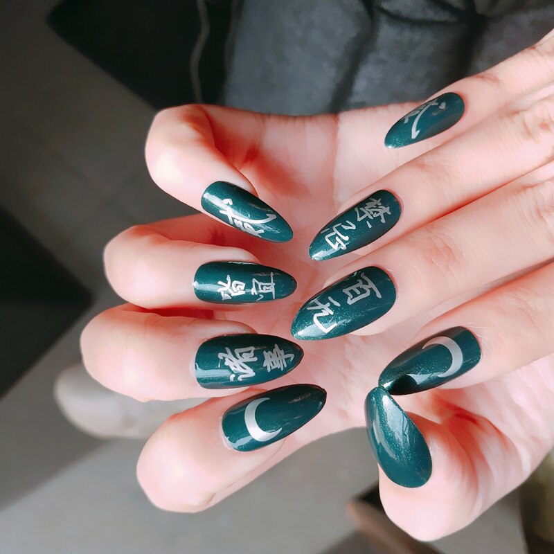 Faux ongles verts pour manucure Punk Moon, accessoires artificiels pour Nail Art, couverture complète Stiletto, 24 pièces/lot