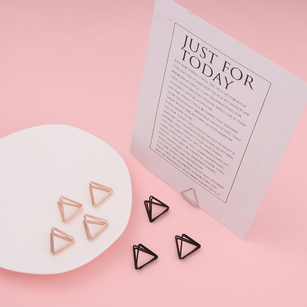 1 Pcs Triangle Place Card Wedding Table Number Holder Clamps Stands Name Seating Labels Placecard Clips Photo Picture Cards
