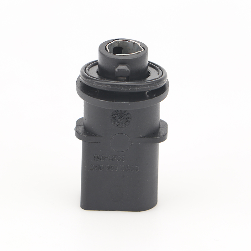 1Pcs 35D9530530 For Volkswagen Passat B6 CC Car Light Base Front Turn Signal Bulb Holder H21W Socket Adapter Connector