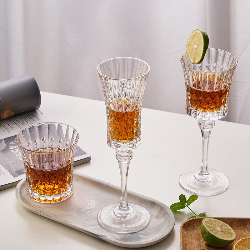 Copa de cristal tallada de estilo europeo, copas de vino de lujo con diamantes, para Bar, , hogar, Hotel